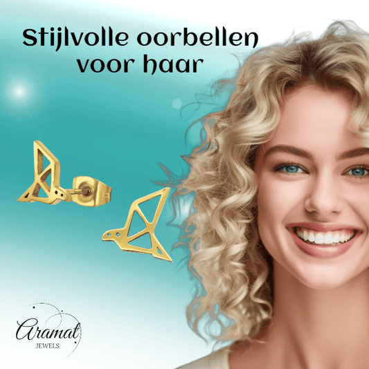 RVS Goudkleurige Vogel Oorbellen Origami - Aramat Jewels - Oorbellen - cadeautip