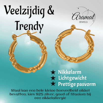 RVS Oorringen met Streepjes Motief – Goudkleurig 26x25mm - oor6361 - 840143 - Oorringen kopen# - 26mm - alles - cadeau