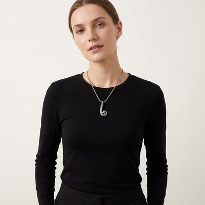 Stalen Ashanger Vishaak - Zilverkleur & Zwart - Aramat Jewels - Gedenkhangers - cadeautip