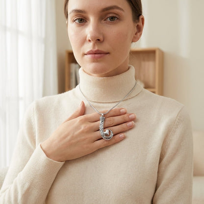 Stalen Ashanger Vishaak - Zilverkleur & Zwart - Aramat Jewels - Gedenkhangers - cadeautip