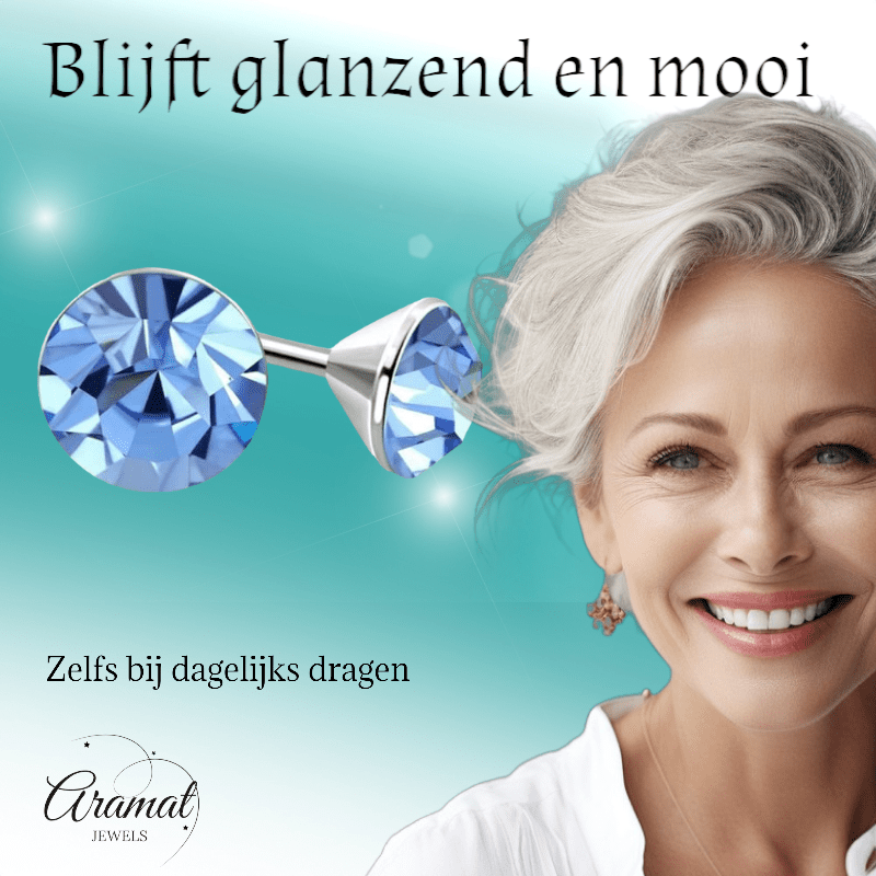 Stalen Kristal Oorbellen met lichtblauw steentje – Zilverkleur – 3mm - Aramat Jewels - Oorbellen - cadeautip