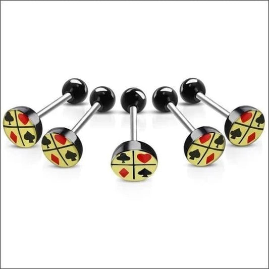 Vier paar zwarte en rode speelkaarten op een witte achtergrond