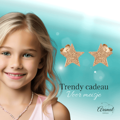Ster oorstekers goudkleur – sandblasted – 6mm - Aramat Jewels - Oorbellen - cadeautip