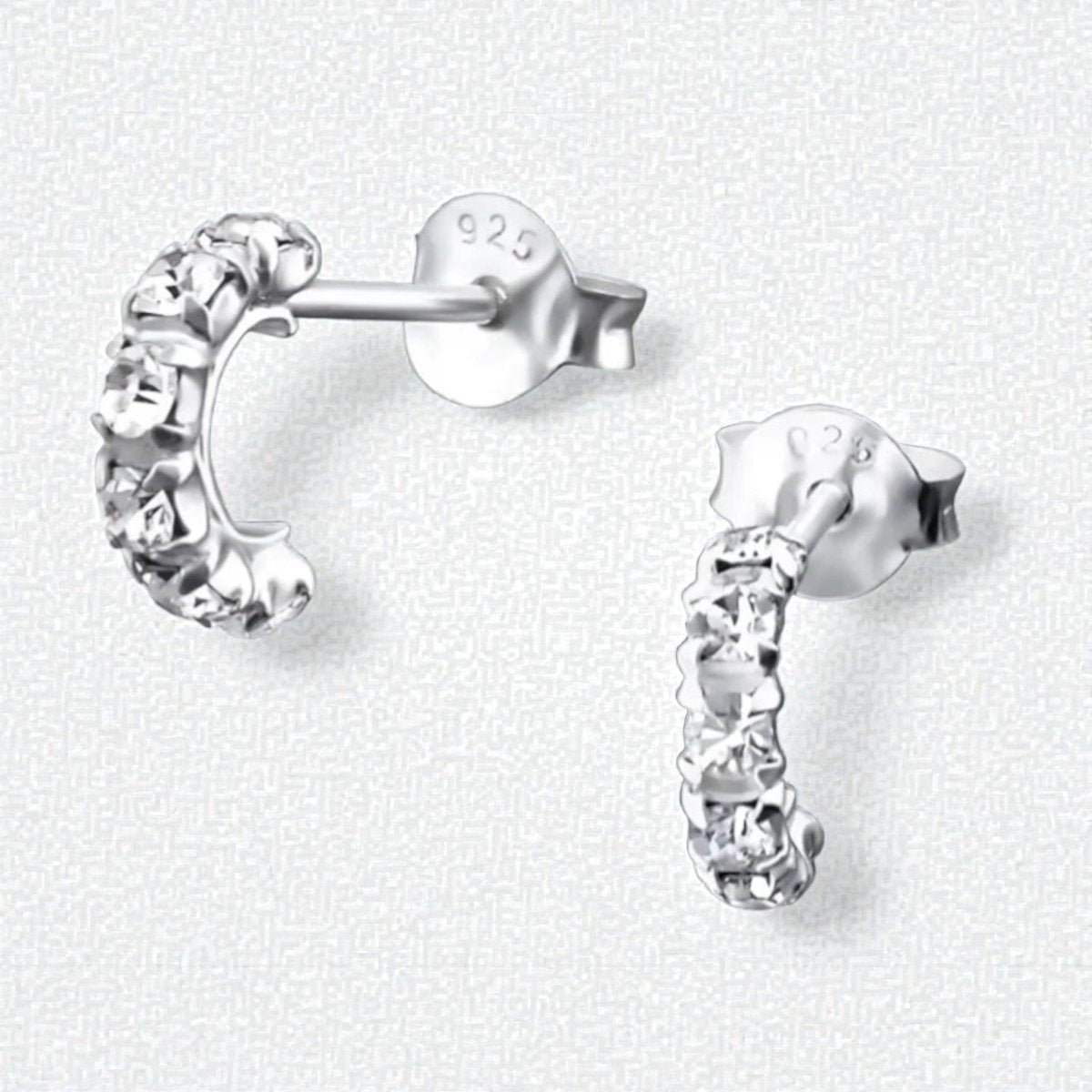 Stijlvolle Zilveren Hoepel Oorbellen met Kristal - Aramat Jewels - Oorbellen - cadeautip