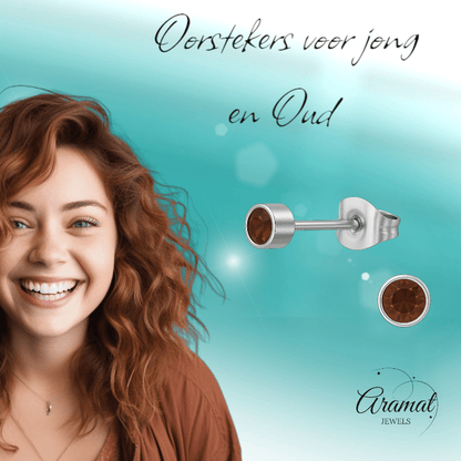 Topaasbruine kristal oorstekers – 4mm zilver RVS - Aramat Jewels - Oorbellen - cadeautip