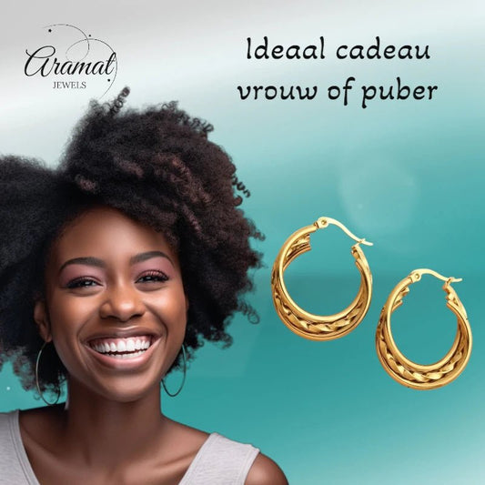 Triple Goudkleurige Oorringen 30x7,5mm – 2 Glad & 1 Gedraaid - oor6291 - 647258 - Oorringen kopen# - 30mm - alles - cadeau