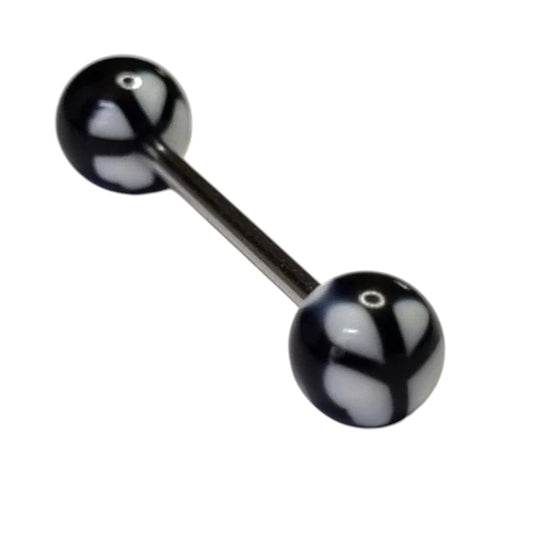 Een paar zwarte glazen bollen op een witte achtergrond