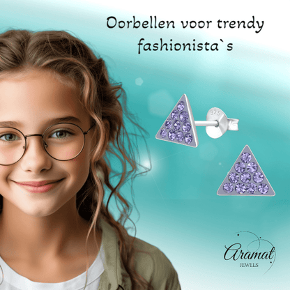 Zilveren driehoek oorbellen lavendel kristal - Aramat Jewels - Oorbellen - cadeautip