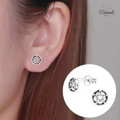 Zilveren gotische ster oorstekers – 6 mm - oor4769 - 30738 - Oorbellen kopen# - 6mm - 925 Zilver - alles