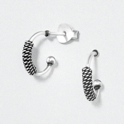 Zilveren Halve Hoepel Oorbellen Bali Geoxideerd - Aramat Jewels - Oorbellen - cadeautip