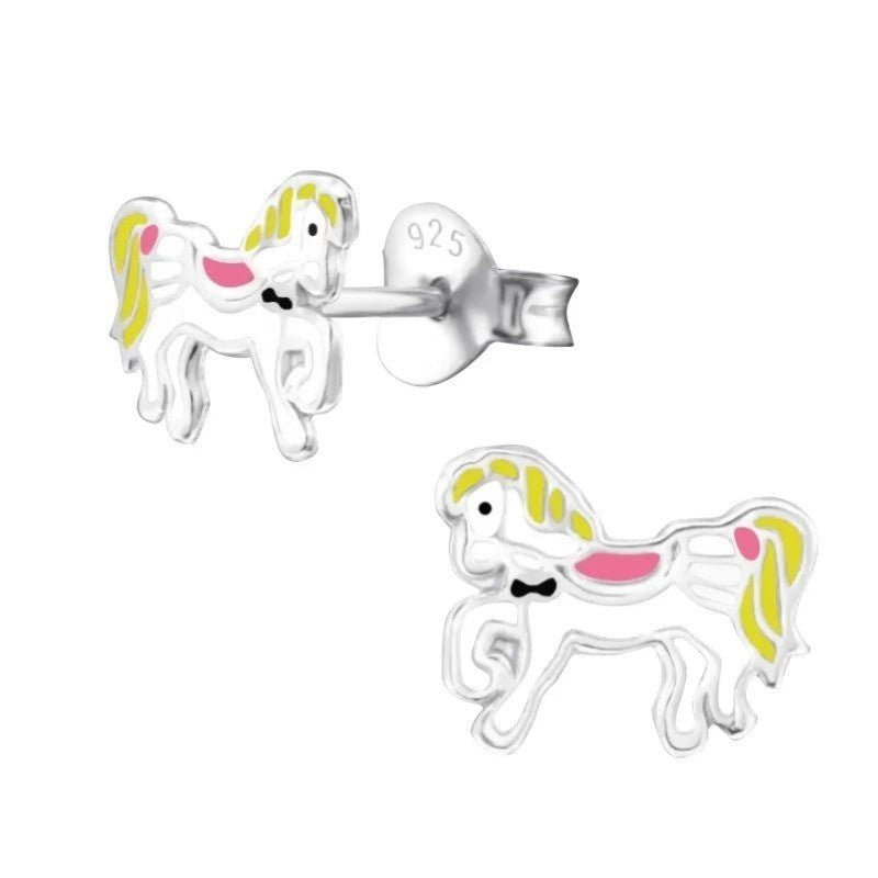 Aramat Jewels white and yellow enamel horse stud earrings made of 925 sterling silver.