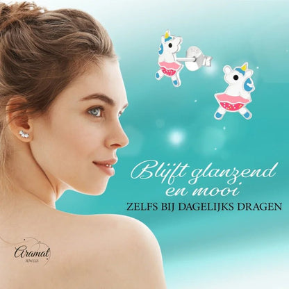 Eenhoornvormige oorbellen.