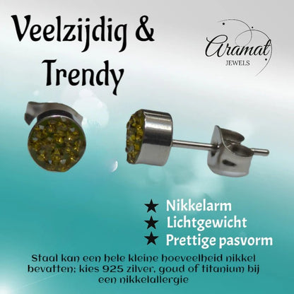 Zilverkleurige oorstekers met olijfgroen kristal – 6 mm - oor3092 - Oorbellen kopen# - 6mm - alles - cadeau