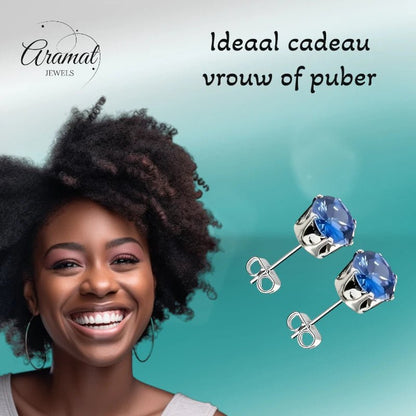 Zilverkleurige RVS Oorstekers met Blauwe Zirkonia - 8 mm - Aramat Jewels - Oorbellen - cadeautip